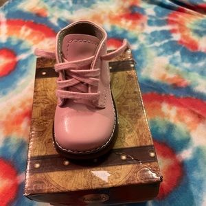 Infants hard bottoms shoes